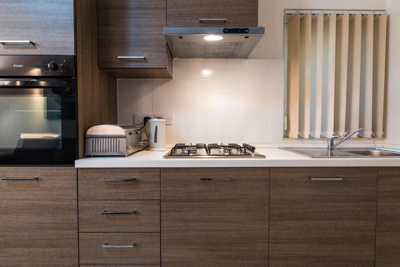 Sh6A- Qawra Prime Location 2 Bedroom Apartment St. Paul's Bay Ngoại thất bức ảnh