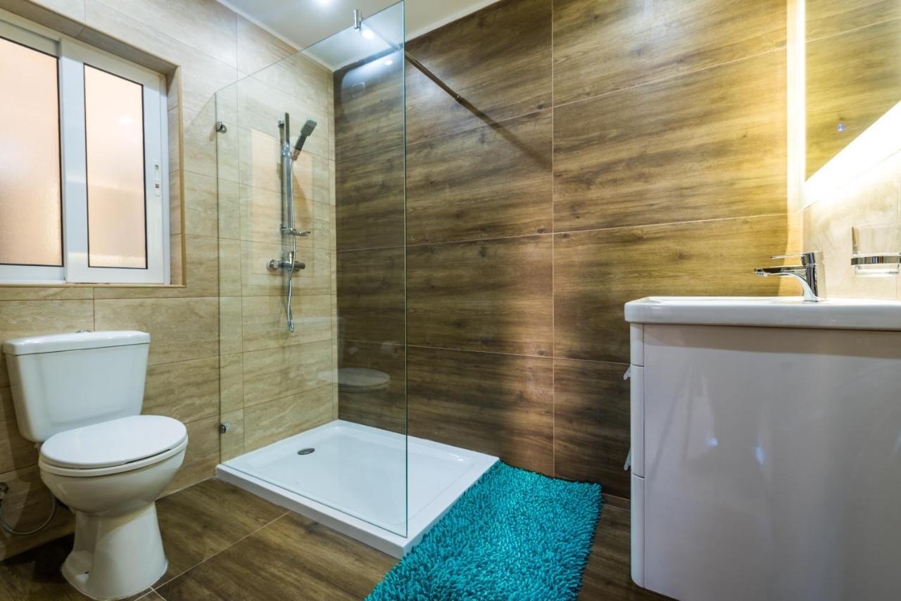 Sh6A- Qawra Prime Location 2 Bedroom Apartment St. Paul's Bay Ngoại thất bức ảnh